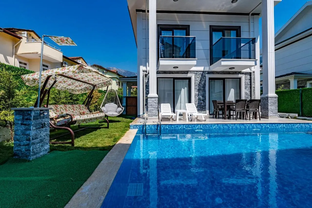 Salkim- 4 Bedroom Holiday Villa In Oludeniz Fethiye Turkey