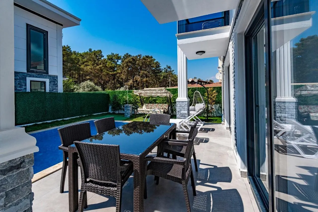 Salkim- 4 Bedroom Holiday Villa In Oludeniz Fethiye
