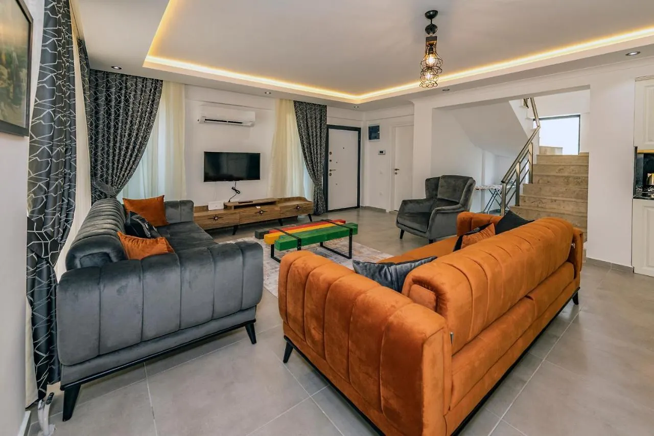 Salkim- 4 Bedroom Holiday Villa In Oludeniz Fethiye
