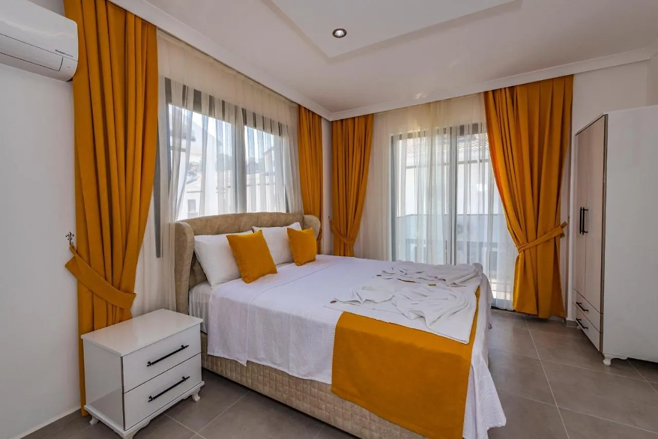 Salkim- 4 Bedroom Holiday Villa In Oludeniz Fethiye